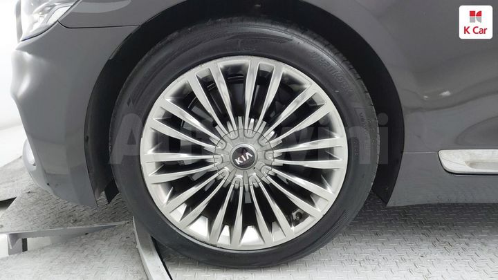 Kia K9 2020 — 5