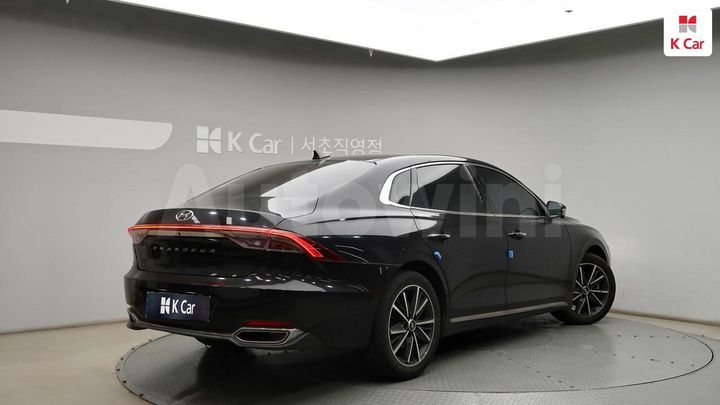 Hyundai Grandeur 2022 — 2