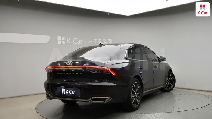Hyundai Grandeur 2022 — 4