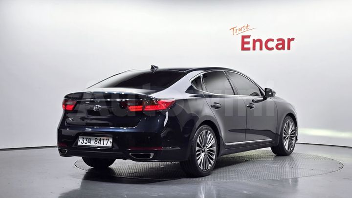 Kia K7 2017 — 2