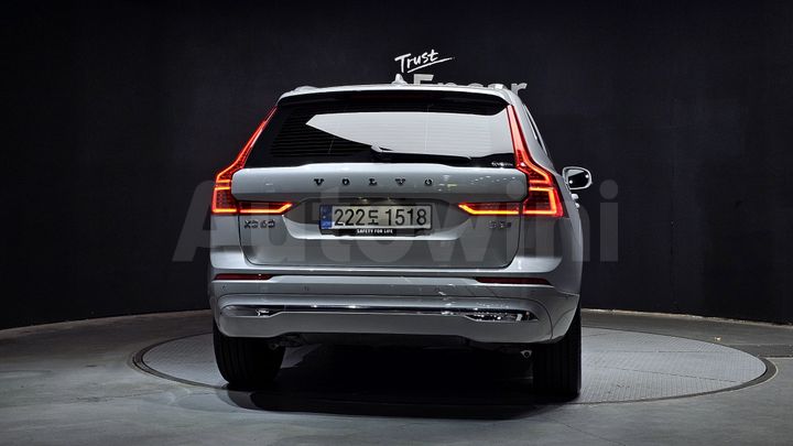 Volvo XC60 2024 — 4