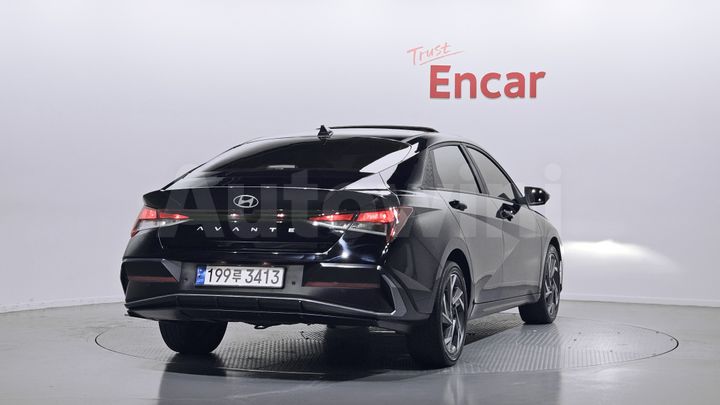 Hyundai Avante 2024 — 2
