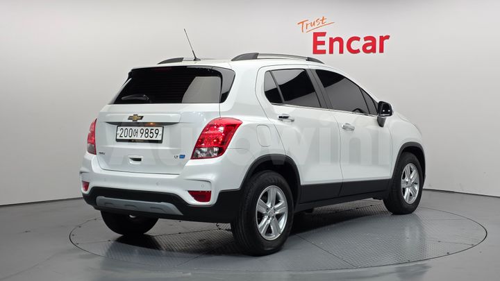 Chevrolet Trax 2020 — 2