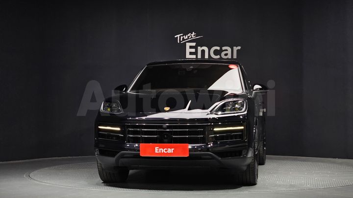 Porsche Cayenne 2024 — 3
