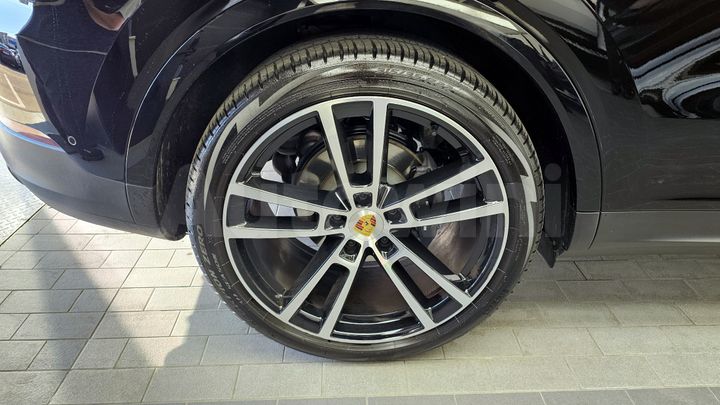 Porsche Cayenne 2024 — 5