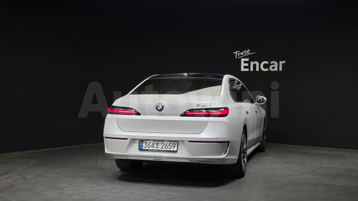 BMW 7 Series 2023 — 4