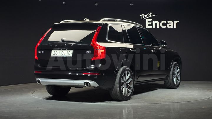 Volvo XC90 2017 — 2