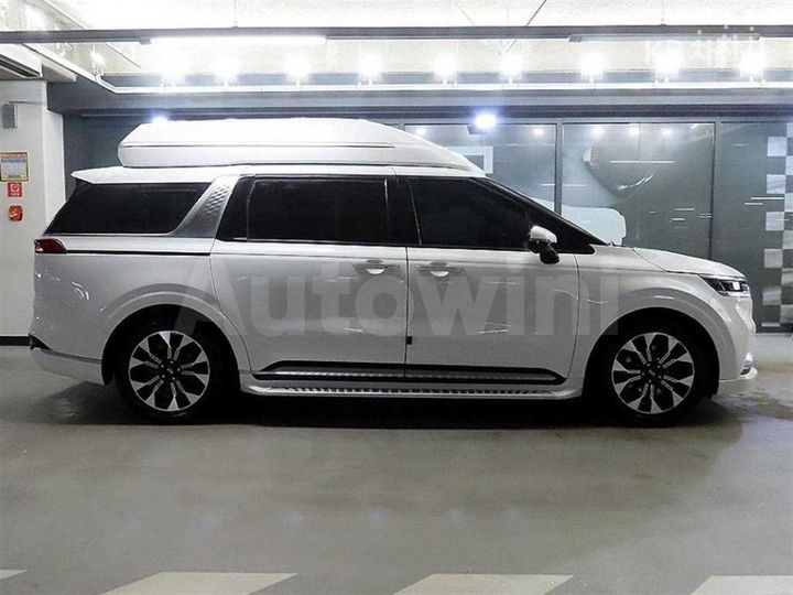 Kia Carnival 2021 — 3