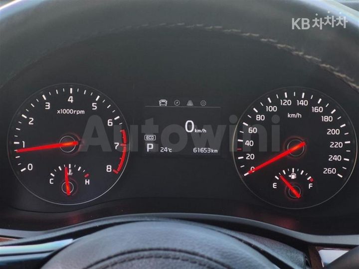 Kia K7 2017 — 3