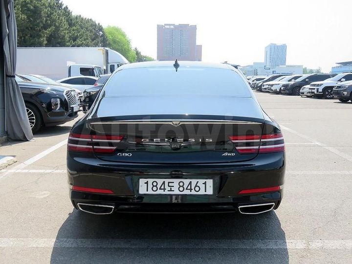 Genesis G80 2022 — 3