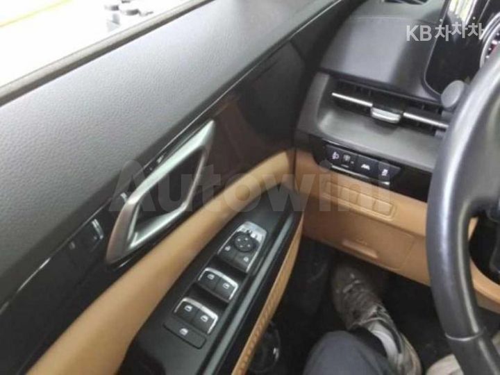 Kia Carnival 2023 — 3