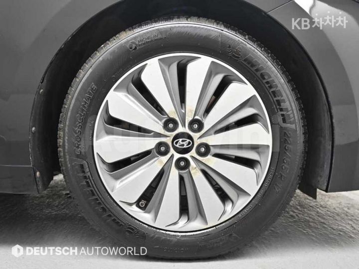 Hyundai Grandeur 2015 — 5