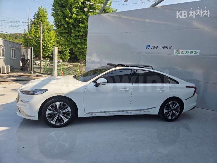 Kia K8 2022 — 2