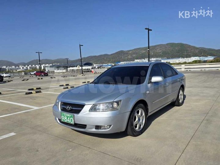 Hyundai Sonata 2005 — 2