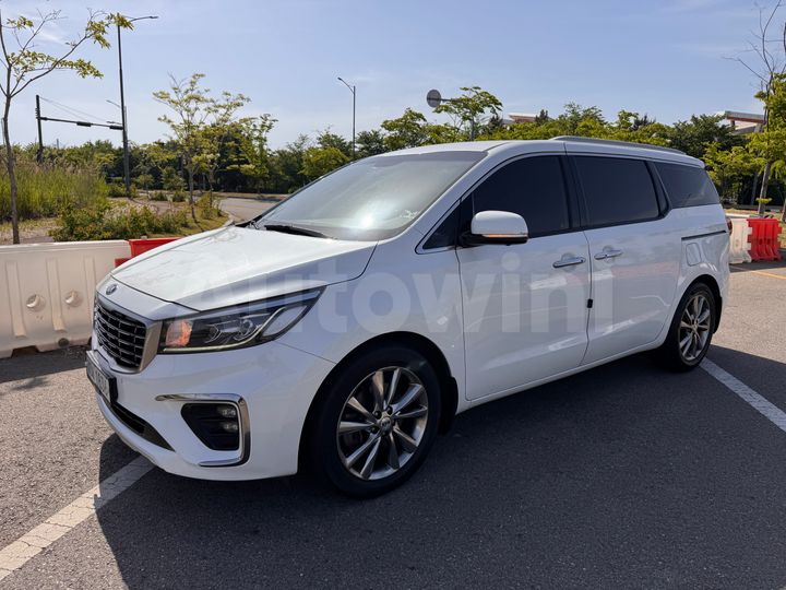 Kia Carnival 2019 — 2