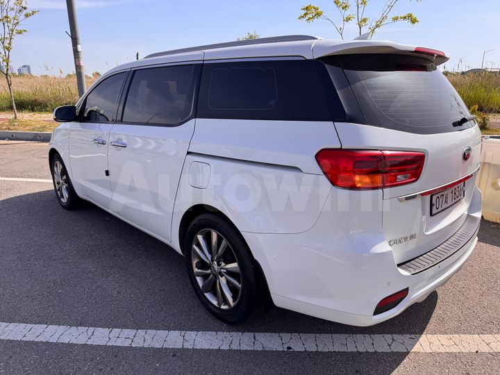 Kia Carnival 2019 — 3