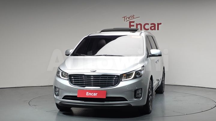 Kia Carnival 2015 — 3