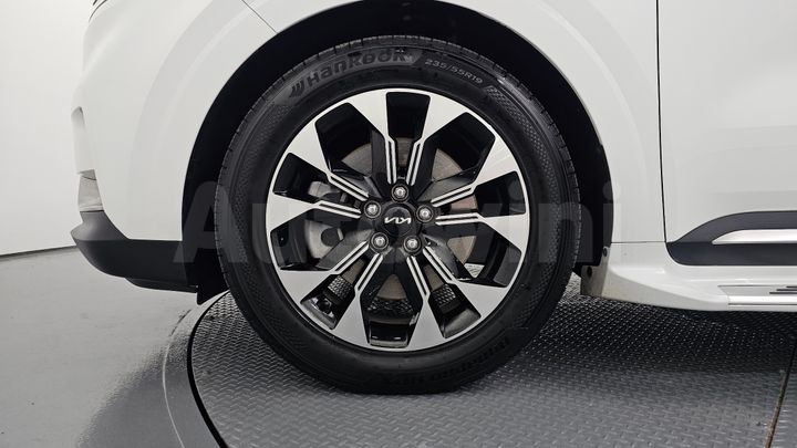 Kia Carnival 2022 — 5