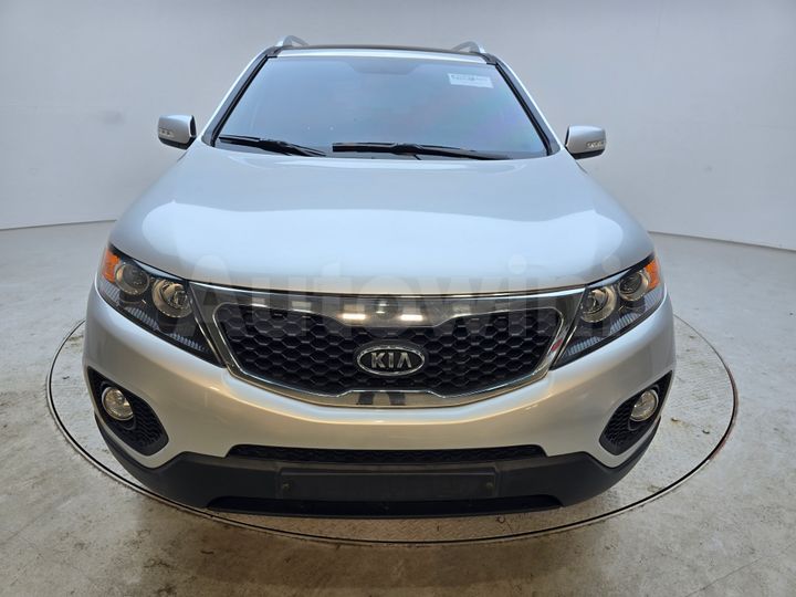 Kia Sorento 2010 — 2