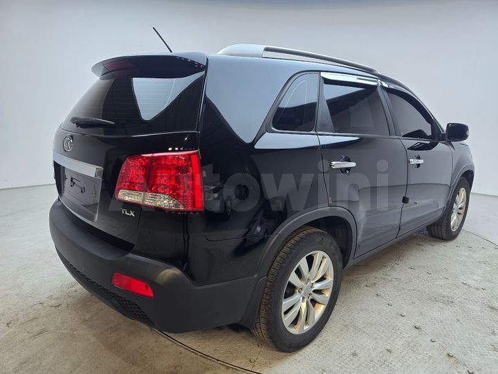 Kia Sorento 2010 — 4