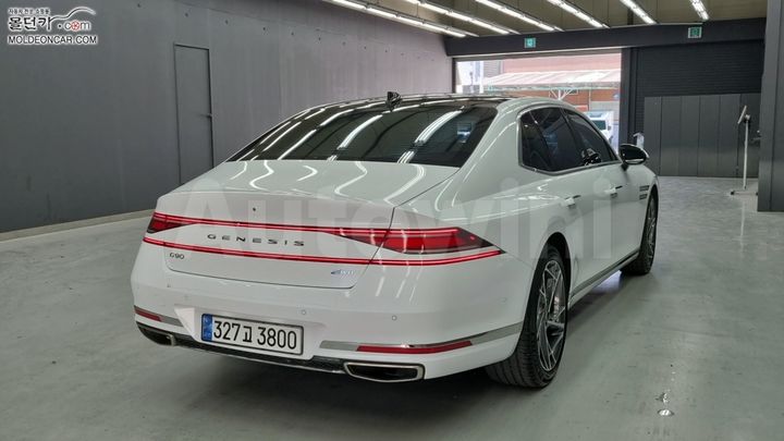 Genesis G90 2022 — 2