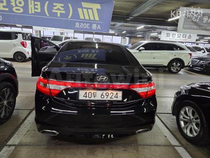 Hyundai Grandeur 2015 — 3
