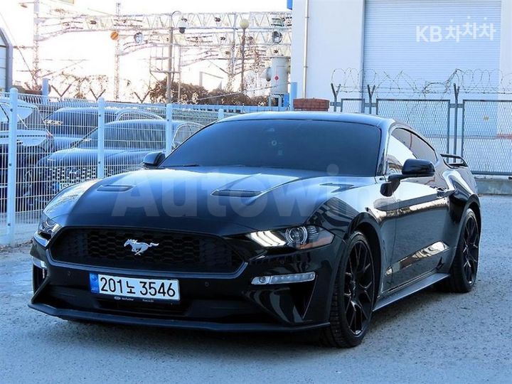 Ford Mustang 2018 — 2
