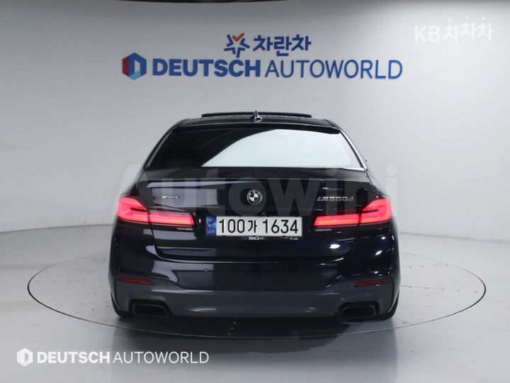 BMW 5 Series 2018 — 4
