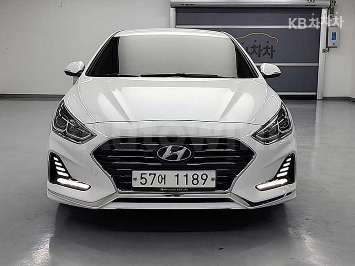 Hyundai Sonata 2018 — 2