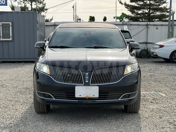 Lincoln MKT