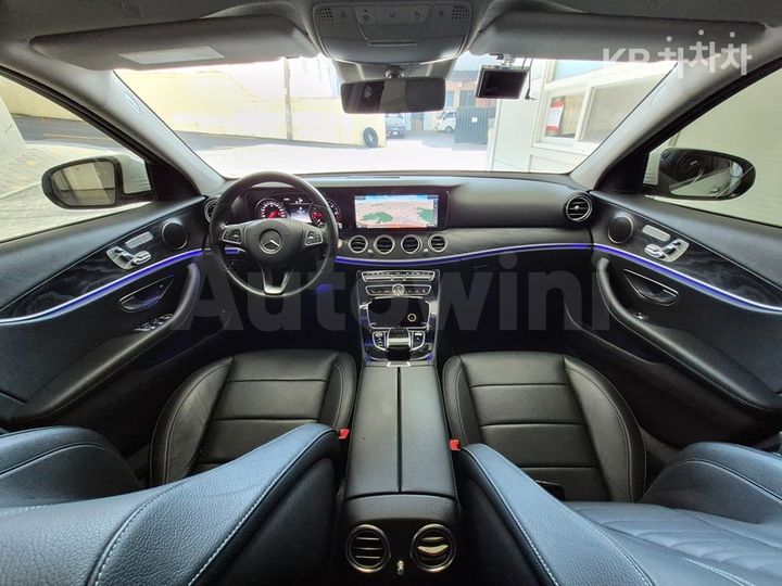 Mercedes Benz E Class 2017 — 4