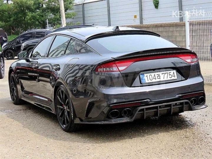 Kia Stinger 2020 — 3