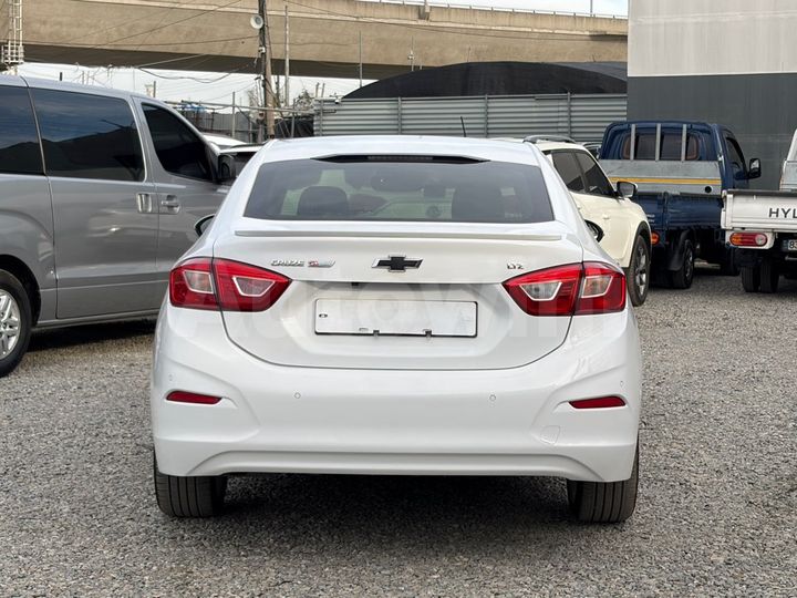 Chevrolet Cruze 2017 — 4