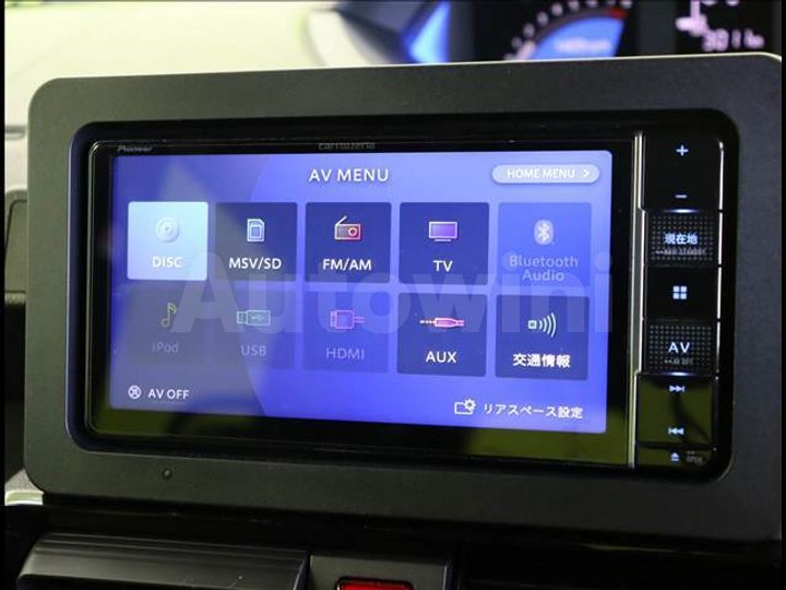 Daihatsu Tanto 2025 — 4