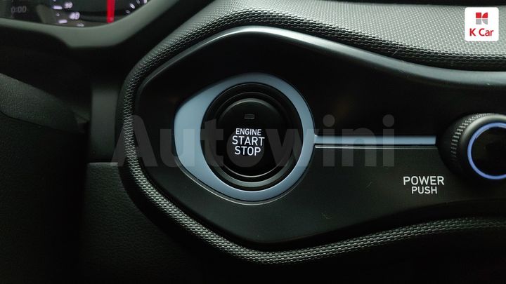 Hyundai Veloster 2021 — 3