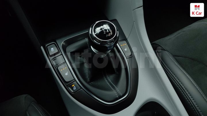 Hyundai Veloster 2021 — 4