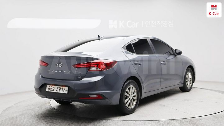 Hyundai Avante 2019 — 4