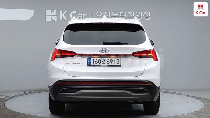 Hyundai SantaFe 2023 — 4