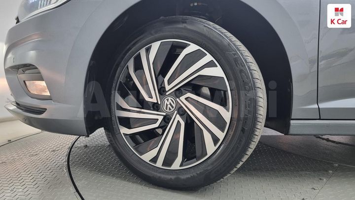 Volkswagen Jetta 2020 — 5