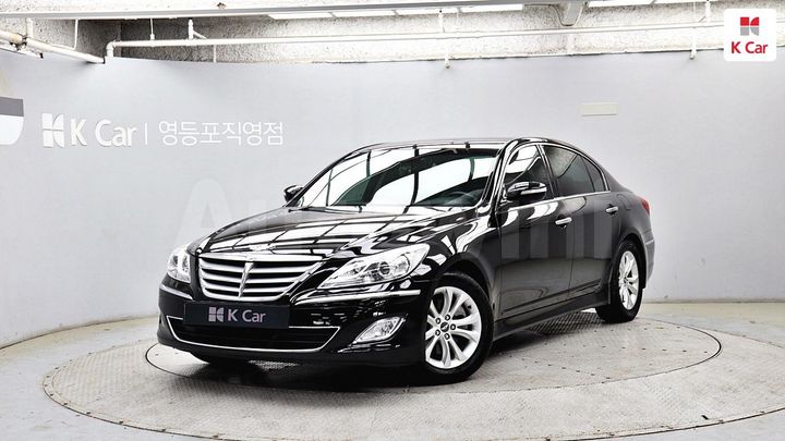 Hyundai Genesis