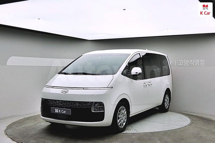 Hyundai Staria