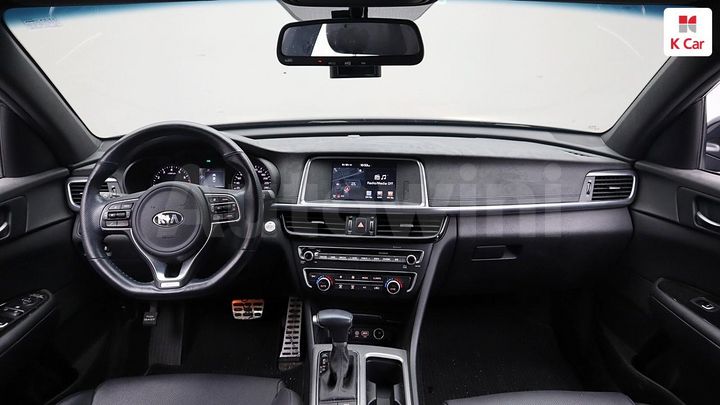 Kia K5 2017 — 5