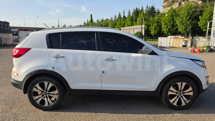 Kia Sportage 2012 — 2