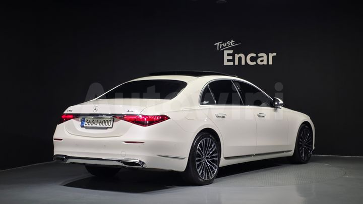 Mercedes Benz S Class 2022 — 2