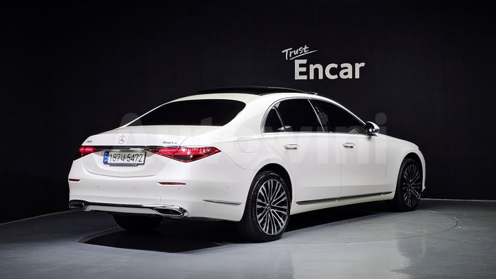 Mercedes Benz S Class 2022 — 2