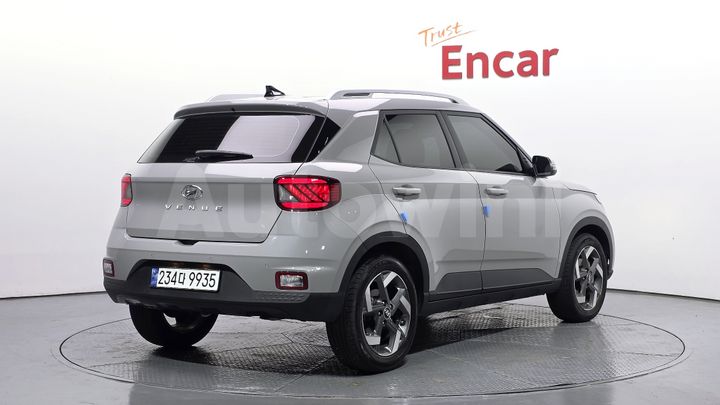 Hyundai Venue 2024 — 2