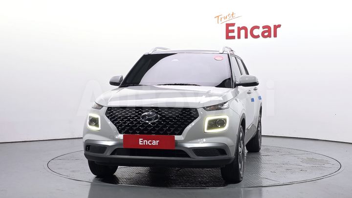 Hyundai Venue 2024 — 3