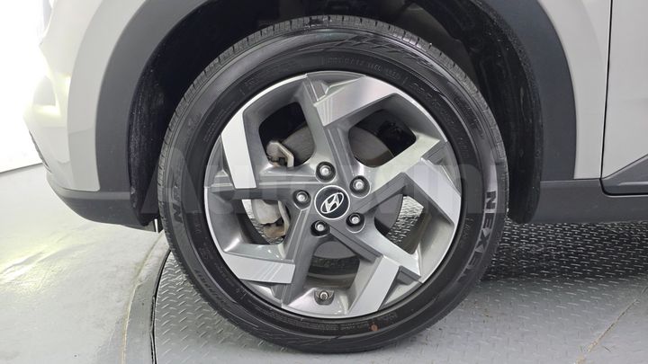 Hyundai Venue 2024 — 5