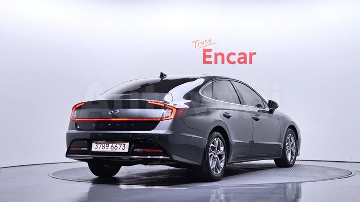 Hyundai Sonata 2022 — 2