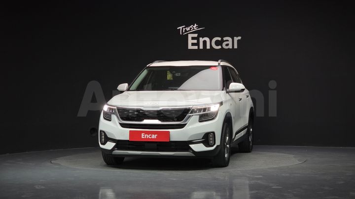 Kia Seltos 2023 — 3